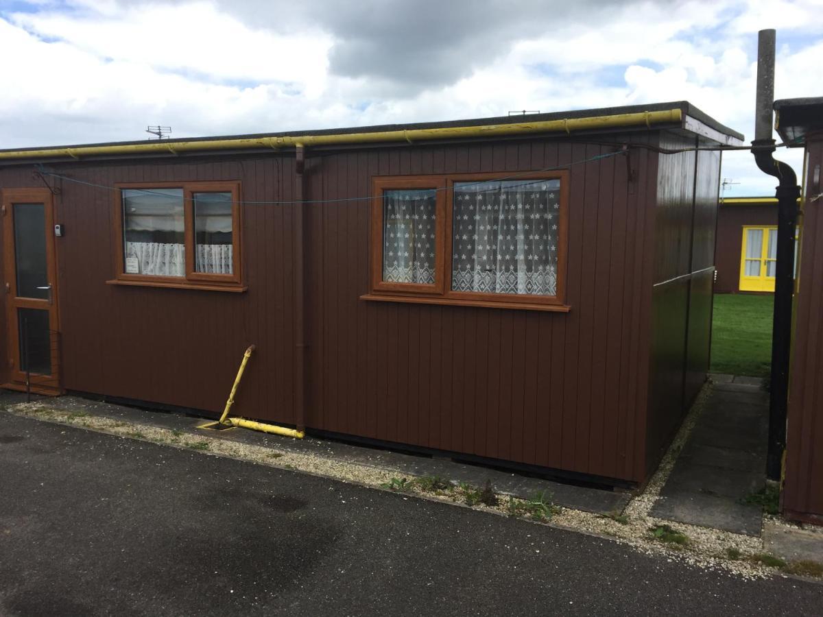 John And Alan'S Chalet Villa Mablethorpe Exterior photo
